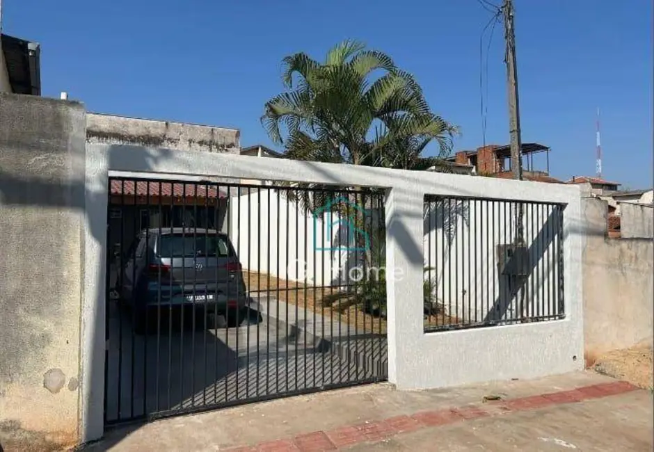 Foto 1 de Casa com 2 quartos à venda, 180m2 em Colúmbia, Londrina - PR