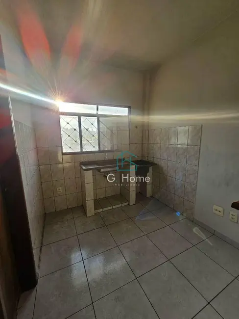 Armazém / Galpão à venda, 696m2 em Centro, Londrina - PR - imagem 9 Foto 9 de Armazém / Galpão à venda, 696m2 em Centro, Londrina - PR