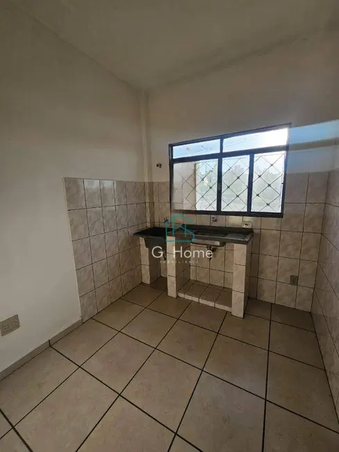 Armazém / Galpão à venda, 696m2 em Centro, Londrina - PR - imagem 5 Foto 5 de Armazém / Galpão à venda, 696m2 em Centro, Londrina - PR