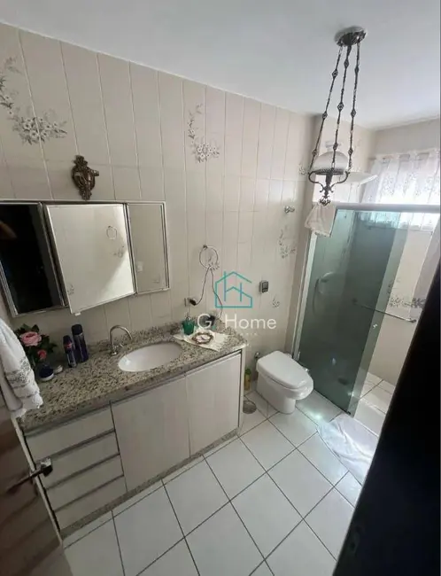 Apartamento com 4 quartos à venda, 232m2 em Centro, Londrina - PR - imagem 9 Foto 9 de Apartamento com 4 quartos à venda, 232m2 em Centro, Londrina - PR