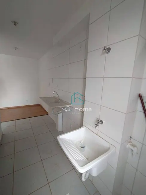 Foto 8 de Apartamento com 2 quartos para alugar, 48m2 em Jardim Maria Celina, Londrina - PR