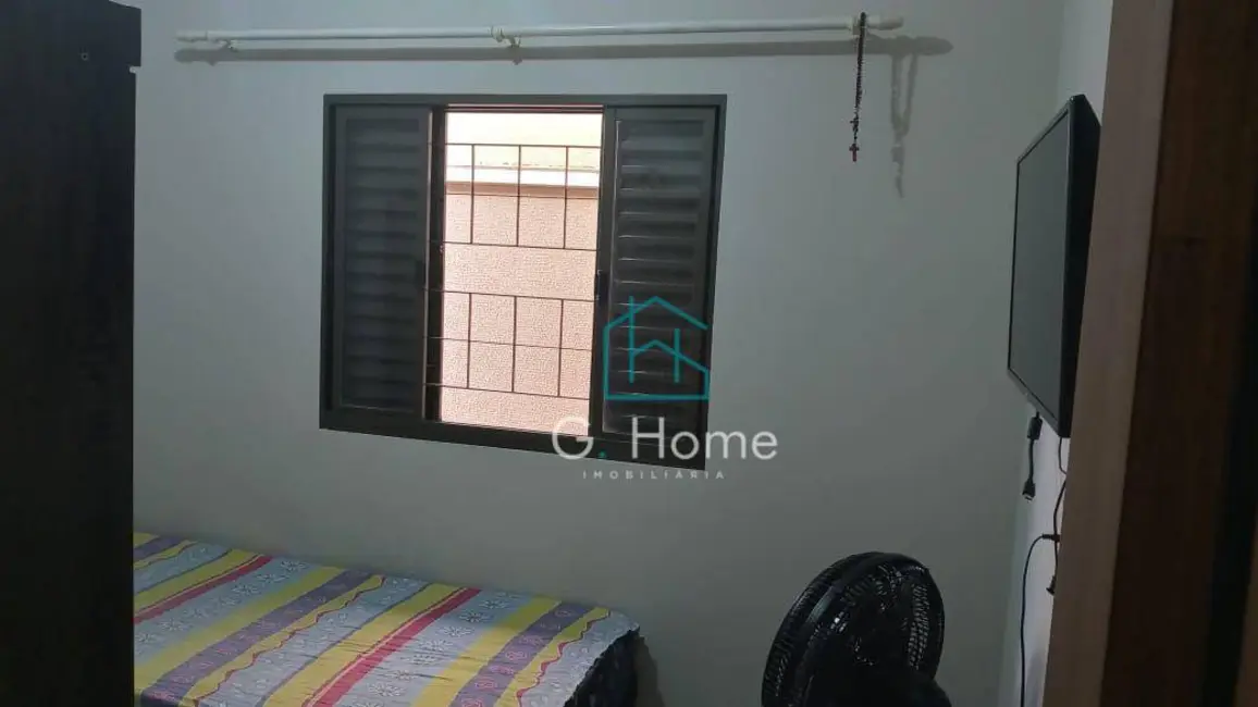 Casa com 3 quartos à venda, 150m2 em Jardim Vale Verde, Londrina - PR - imagem 4 Foto 4 de Casa com 3 quartos à venda, 150m2 em Jardim Vale Verde, Londrina - PR