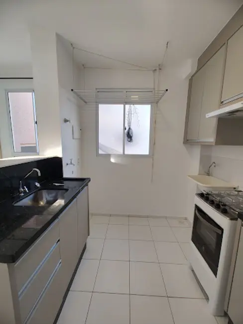 Foto 5 de Apartamento com 2 quartos à venda, 48m2 em Olímpico, Londrina - PR