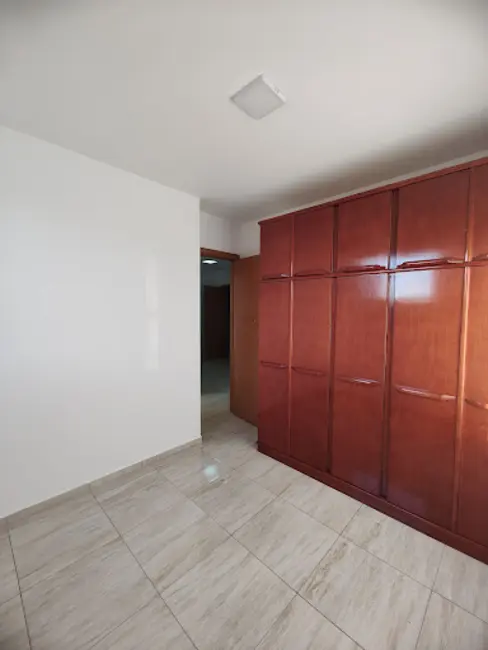 Foto 7 de Apartamento com 2 quartos à venda, 48m2 em Olímpico, Londrina - PR