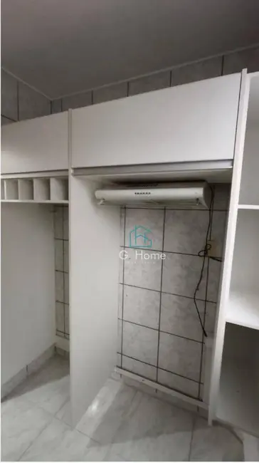 Apartamento com 3 quartos à venda, 48m2 em Londrina - PR - imagem 5 Foto 5 de Apartamento com 3 quartos à venda, 48m2 em Londrina - PR