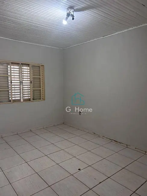 Casa com 2 quartos à venda, 200m2 em Jardim Campos Verdes, Londrina - PR - imagem 8 Foto 8 de Casa com 2 quartos à venda, 200m2 em Jardim Campos Verdes, Londrina - PR