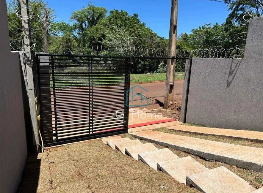 Casa com 2 quartos à venda, 137m2 em Jardim Maria Celina, Londrina - PR - imagem 3 Foto 3 de Casa com 2 quartos à venda, 137m2 em Jardim Maria Celina, Londrina - PR