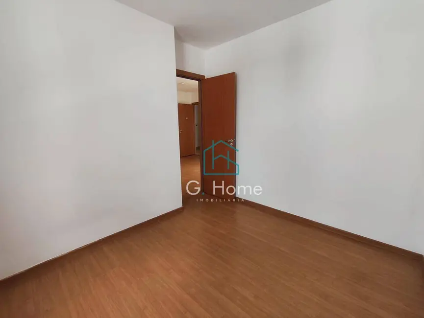 Apartamento com 2 quartos à venda, 45m2 em Colinas, Londrina - PR - imagem 8 Foto 8 de Apartamento com 2 quartos à venda, 45m2 em Colinas, Londrina - PR