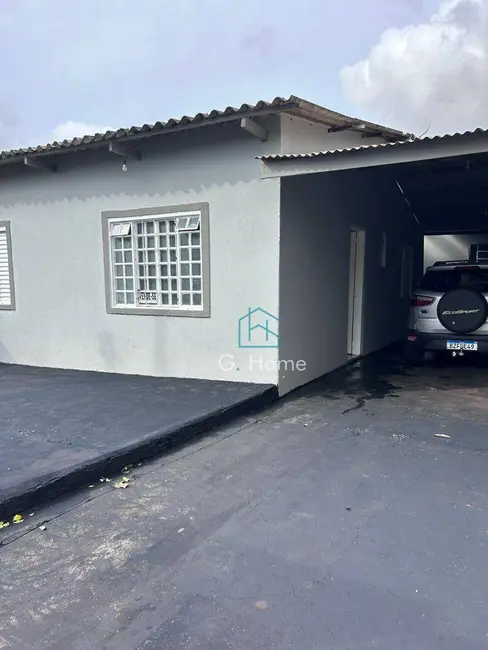 Foto 2 de Casa com 3 quartos à venda, 200m2 em Jardim Campos Verdes, Londrina - PR