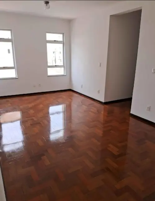 Foto 2 de Apartamento com 3 quartos para alugar, 91m2 em Vitória, Londrina - PR