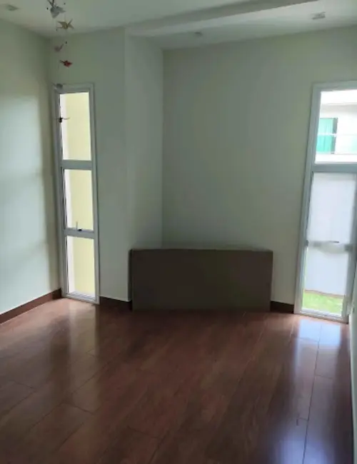 Foto 9 de Sobrado com 3 quartos para alugar, 150m2 em Heimtal, Londrina - PR