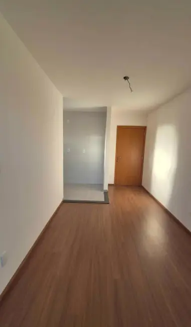 Foto 6 de Apartamento com 2 quartos à venda, 44m2 em Zona 07, Maringa - PR