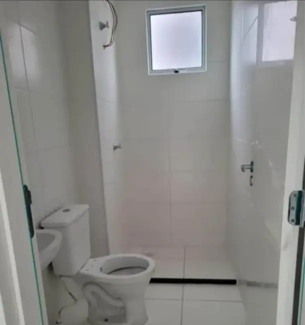 Foto 5 de Apartamento com 2 quartos para alugar, 48m2 em Jardim Maria Celina, Londrina - PR