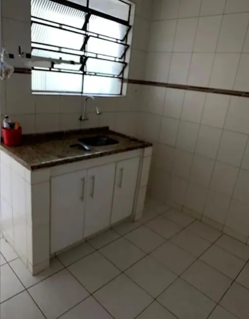 Foto 7 de Apartamento com 2 quartos à venda, 45m2 em San Fernando, Londrina - PR