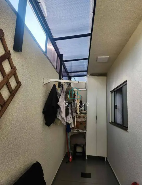 Casa com 3 quartos à venda, 90m2 em Jardim San Raphael V, Arapongas - PR - imagem 9 Foto 9 de Casa com 3 quartos à venda, 90m2 em Jardim San Raphael V, Arapongas - PR