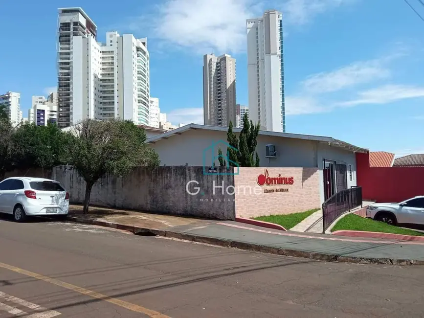 Casa à venda, 327m2 em Santa Rosa, Londrina - PR - imagem 2 Foto 2 de Casa à venda, 327m2 em Santa Rosa, Londrina - PR