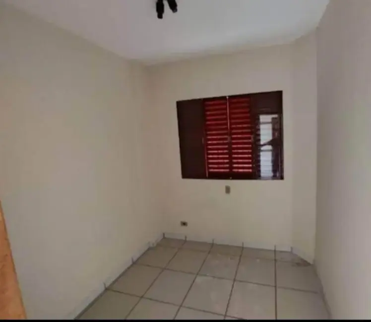 Apartamento com 1 quarto à venda, 36m2 em Centro, Londrina - PR - imagem 6 Foto 6 de Apartamento com 1 quarto à venda, 36m2 em Centro, Londrina - PR