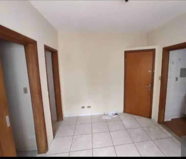 Apartamento com 1 quarto à venda, 36m2 em Centro, Londrina - PR - imagem 2 Foto 2 de Apartamento com 1 quarto à venda, 36m2 em Centro, Londrina - PR