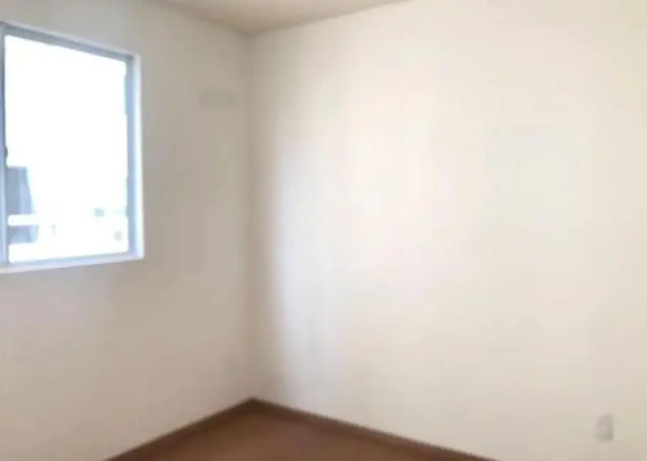 Foto 6 de Apartamento com 2 quartos para alugar, 45m2 em Londrina - PR