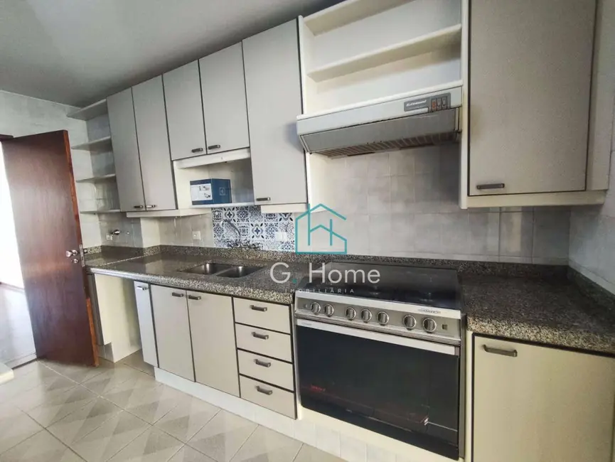 Foto 6 de Apartamento com 3 quartos à venda, 194m2 em Centro, Londrina - PR