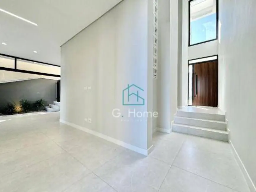 Foto 8 de Casa de Condomínio com 4 quartos para alugar, 253m2 em Londrina - PR