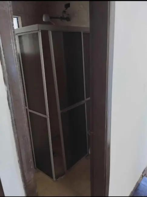 Foto 6 de Casa com 2 quartos à venda, 205m2 em João Paz, Londrina - PR