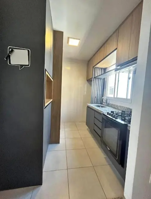 Foto 4 de Apartamento com 2 quartos à venda, 45m2 em Londrina - PR
