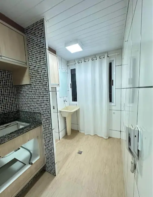 Apartamento com 3 quartos à venda, 65m2 em Conjunto Vivi Xavier, Londrina - PR - imagem 4 Foto 4 de Apartamento com 3 quartos à venda, 65m2 em Conjunto Vivi Xavier, Londrina - PR