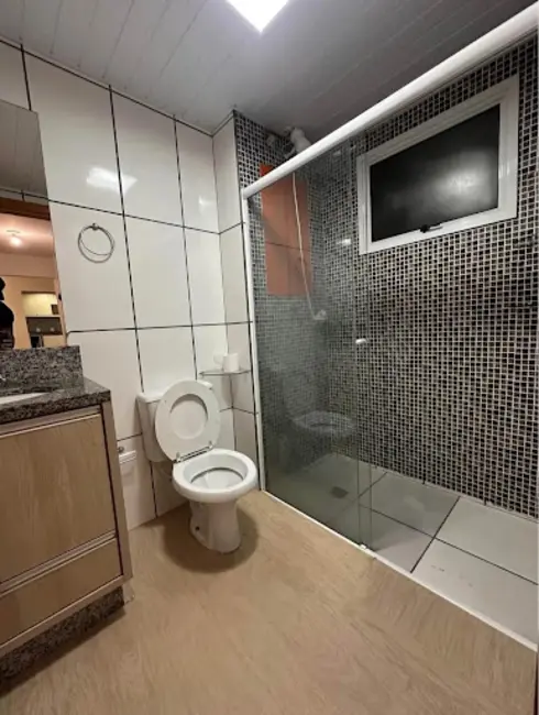 Apartamento com 3 quartos à venda, 65m2 em Conjunto Vivi Xavier, Londrina - PR - imagem 8 Foto 8 de Apartamento com 3 quartos à venda, 65m2 em Conjunto Vivi Xavier, Londrina - PR