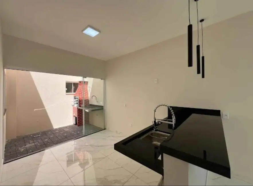 Foto 8 de Casa de Condomínio com 3 quartos à venda, 125m2 em Parque Leblon, Londrina - PR