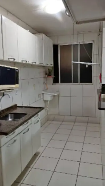 Foto 3 de Apartamento com 2 quartos para alugar, 55m2 em Jardim Nações Unidas, Londrina - PR