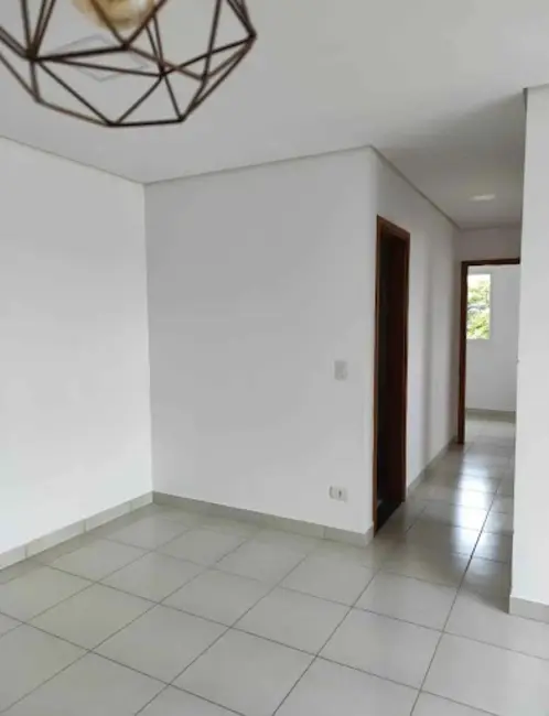 Foto 5 de Apartamento com 3 quartos à venda, 98m2 em Champagnat, Londrina - PR