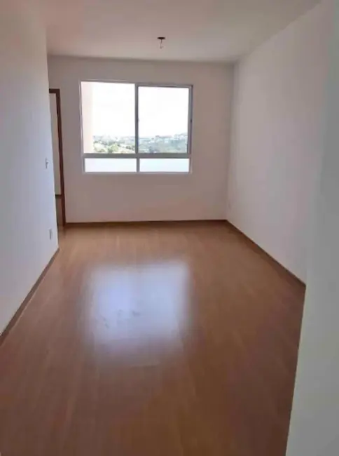 Foto 2 de Apartamento com 2 quartos para alugar, 49m2 em Jardim Lago Norte, Londrina - PR