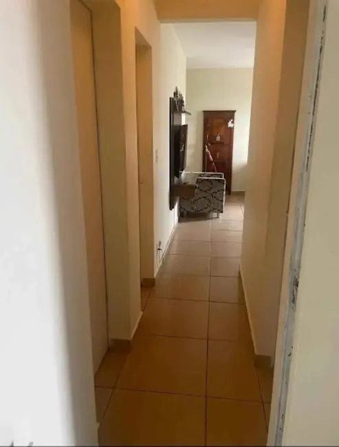 Foto 2 de Apartamento com 3 quartos à venda, 55m2 em Santa Rita 2, Londrina - PR
