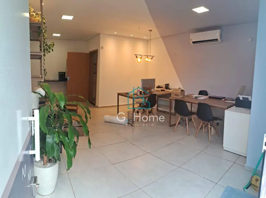 Foto 3 de Loja para alugar, 33m2 em Bancários, Londrina - PR