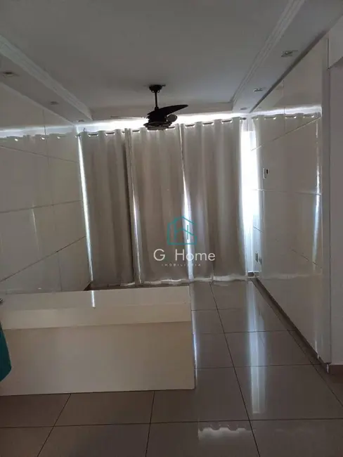 Apartamento com 2 quartos à venda, 43m2 em Jardim Maria Celina, Londrina - PR - imagem 8 Foto 8 de Apartamento com 2 quartos à venda, 43m2 em Jardim Maria Celina, Londrina - PR