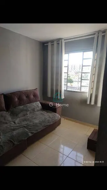 Apartamento com 2 quartos à venda, 47m2 em Jardim Maria Celina, Londrina - PR - imagem 8 Foto 8 de Apartamento com 2 quartos à venda, 47m2 em Jardim Maria Celina, Londrina - PR