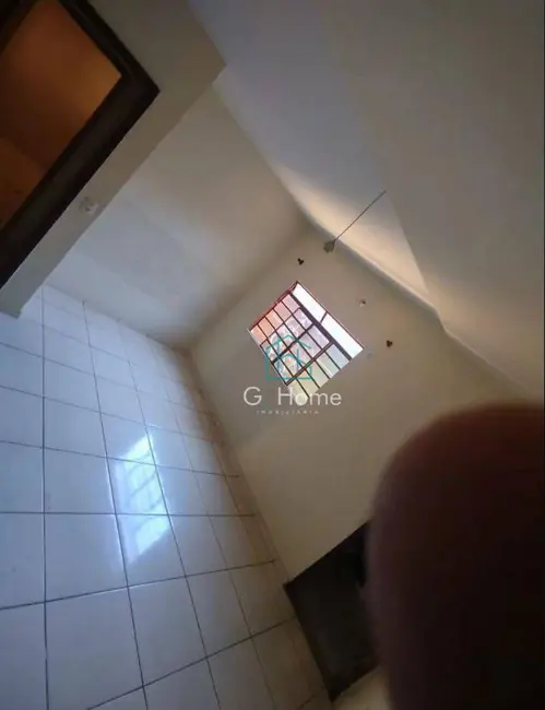 Foto 6 de Casa com 3 quartos para alugar, 250m2 em Conjunto Vivi Xavier, Londrina - PR