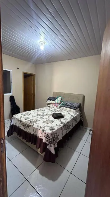 Casa com 3 quartos à venda, 234m2 em Carlota, Londrina - PR - imagem 7 Foto 7 de Casa com 3 quartos à venda, 234m2 em Carlota, Londrina - PR