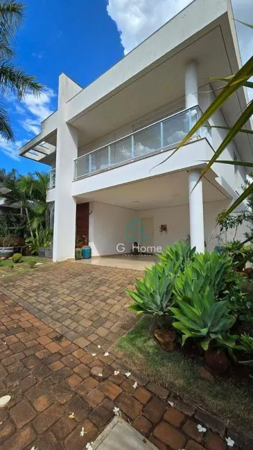 Foto 3 de Casa de Condomínio com 3 quartos para alugar, 374m2 em Esperança, Londrina - PR