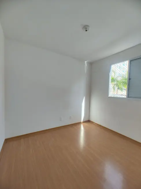 Foto 9 de Apartamento com 2 quartos à venda, 41m2 em Londrina - PR