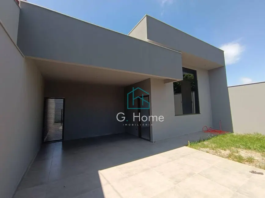 Foto 1 de Casa com 3 quartos à venda, 200m2 em Jardim Planalto, Londrina - PR