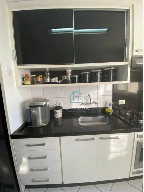 Apartamento com 3 quartos à venda, 141m2 em Centro, Londrina - PR - imagem 6 Foto 6 de Apartamento com 3 quartos à venda, 141m2 em Centro, Londrina - PR