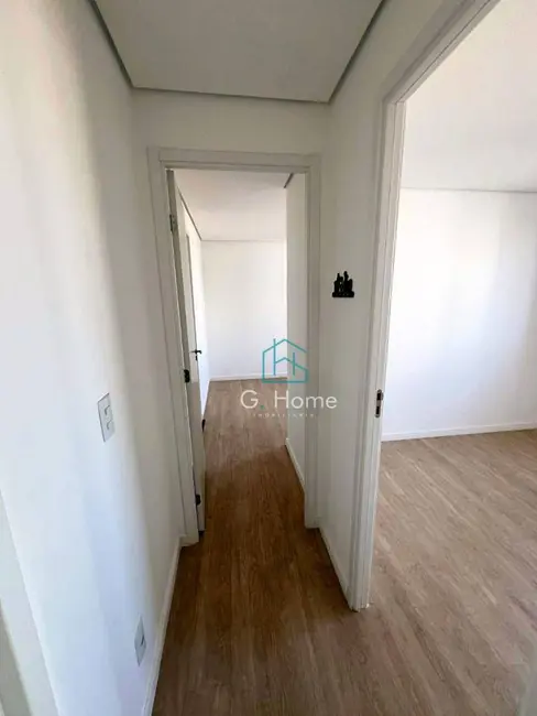 Foto 4 de Apartamento com 2 quartos à venda, 56m2 em Londrina - PR