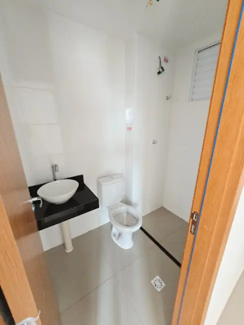 Apartamento com 2 quartos à venda, 47m2 em Londrina - PR - imagem 7 Foto 7 de Apartamento com 2 quartos à venda, 47m2 em Londrina - PR