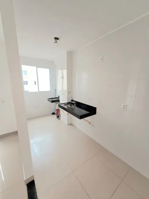 Apartamento com 2 quartos à venda, 47m2 em Londrina - PR - imagem 4 Foto 4 de Apartamento com 2 quartos à venda, 47m2 em Londrina - PR
