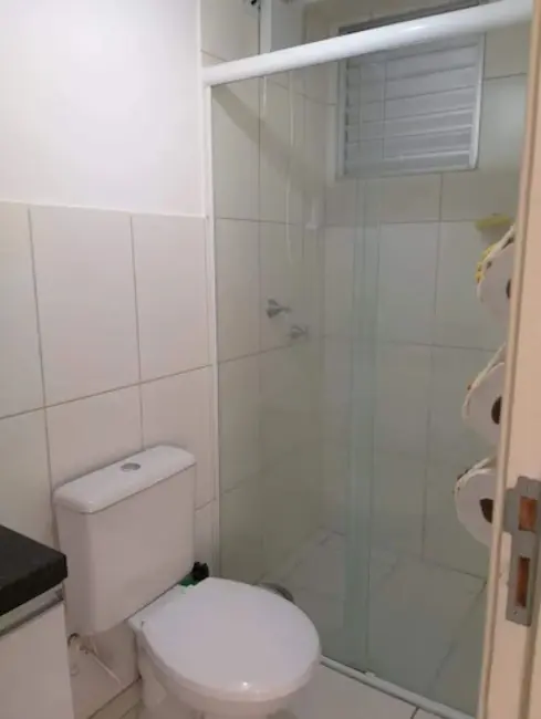 Foto 8 de Apartamento com 2 quartos para alugar, 53m2 em Jardim Nações Unidas, Londrina - PR