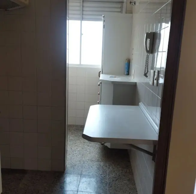 Foto 5 de Apartamento com 2 quartos para alugar, 47m2 em Judith, Londrina - PR