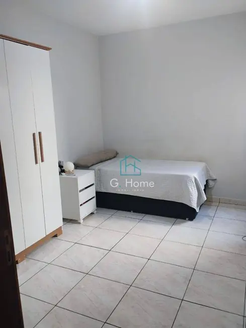 Casa com 2 quartos à venda, 125m2 em Jardim Pequena Londres, Londrina - PR - imagem 8 Foto 8 de Casa com 2 quartos à venda, 125m2 em Jardim Pequena Londres, Londrina - PR