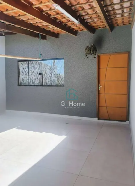 Casa com 2 quartos à venda, 125m2 em Jardim Pequena Londres, Londrina - PR - imagem 3 Foto 3 de Casa com 2 quartos à venda, 125m2 em Jardim Pequena Londres, Londrina - PR